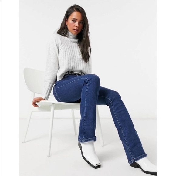 Topshop Sweaters - Topshop Gray Marl Ribbed Crop Funnel Neck Sweater Size 4-6